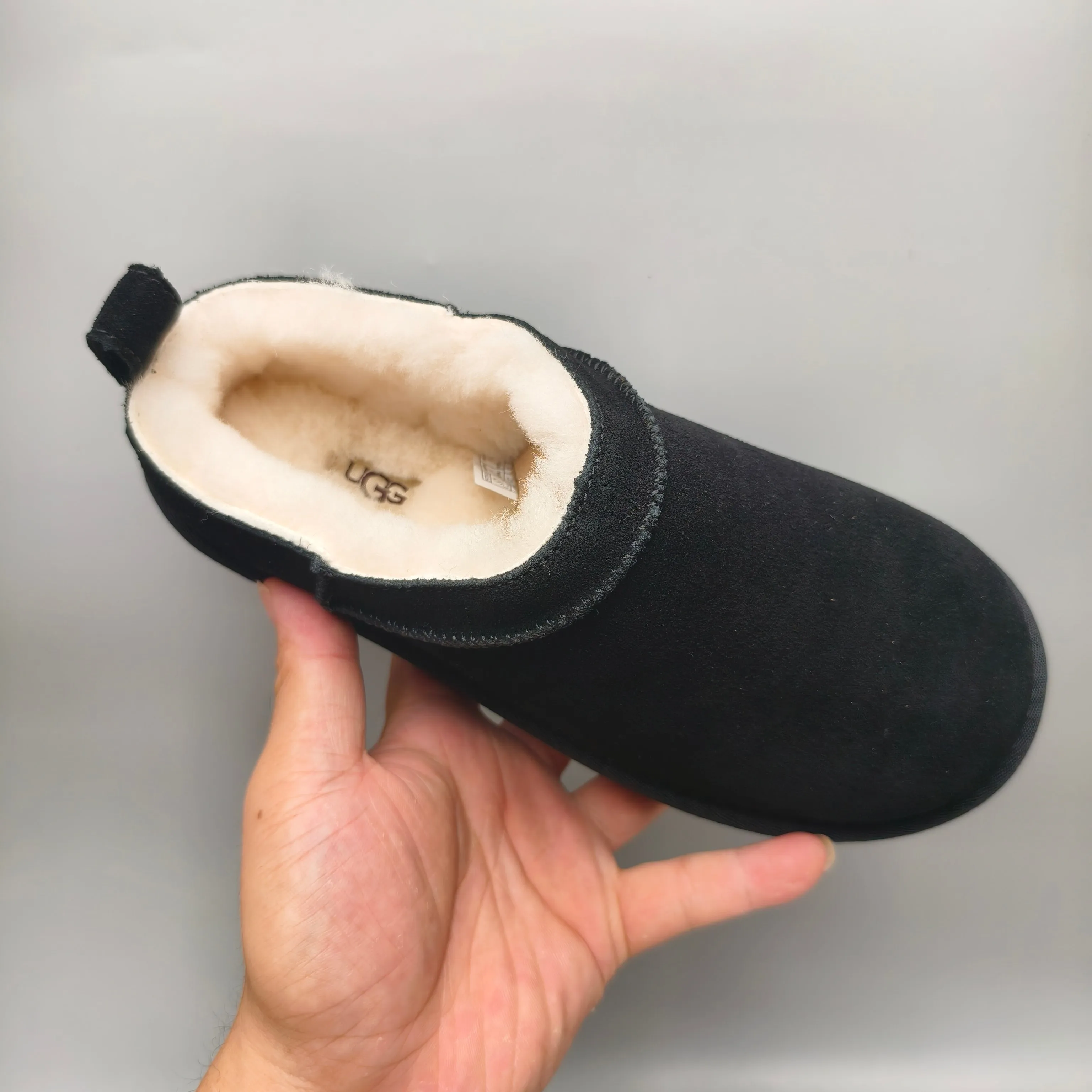 💰420 UGG sheepskin all-in-one snow boots 3891 one-legged classic women's shoes. Color: maroon, black, sand, twilight pink, chocolate. Matching sizes: 35-41